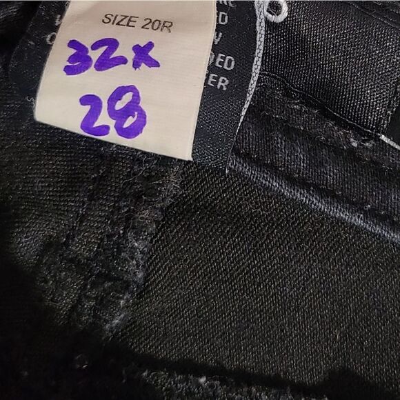 Torrid skinny jeans    - Picture 7 of 7